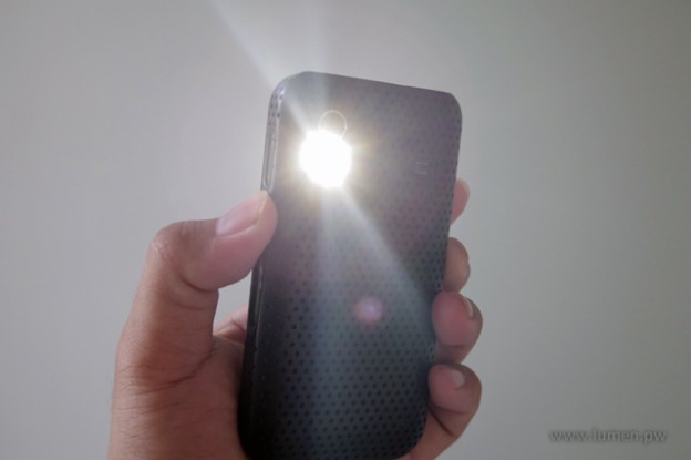 Flashlight on smartphone is getting worse