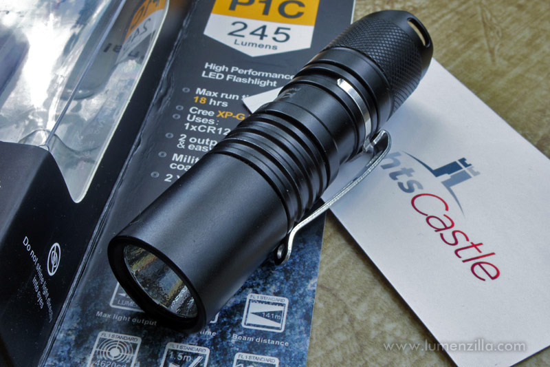 unboxing klarus p1c 245 lumens flashlight using CR123 primary battery