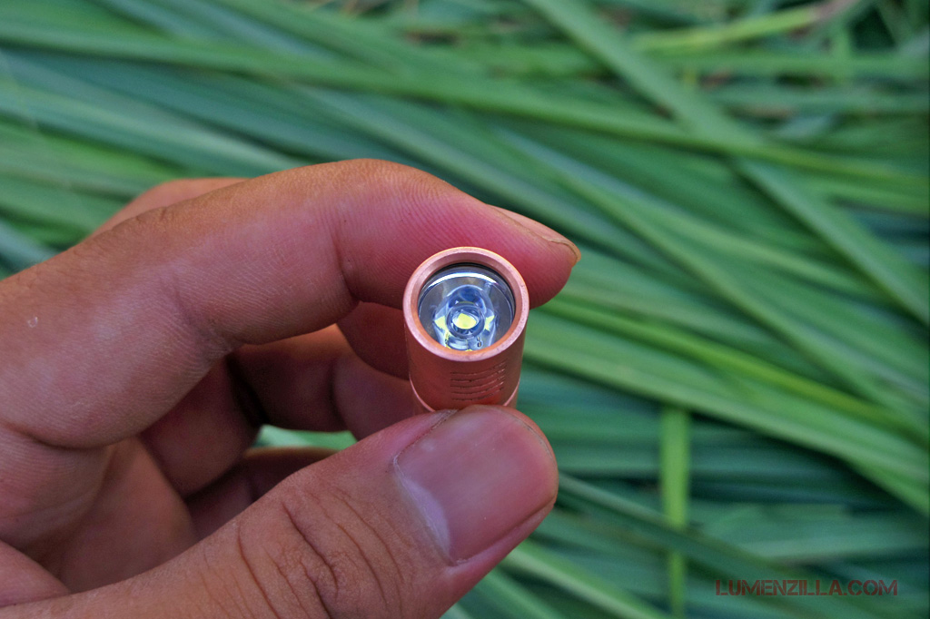 06-cooyoo-quantum-cr-copper-flashlight-using-tir-optic-lens-and-xp-g2-led-emitter