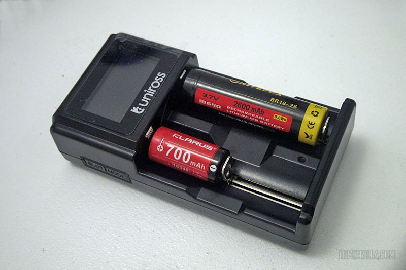 uniross photo battery charger instructions