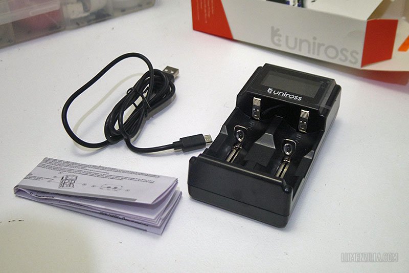 uniross photo battery charger instructions