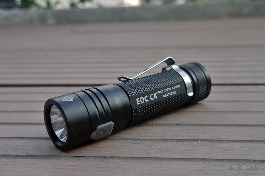 Folomov EDC C4 Review: A Flashlight and Power Bank